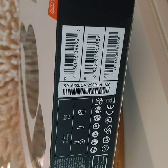 JBL💥NWT💥 TUNE 520BT - wireless headphones new inbox never opened! A+ - Picture 4 of 11